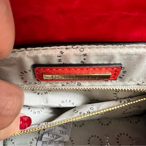 BCBGeneration Fiery red orange crossbody bag - Picture 9 of 16